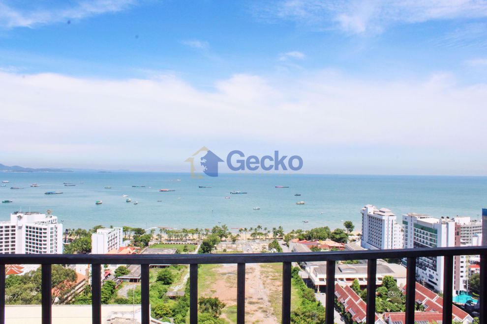 2 Bedrooms bed in Condo in Centric Sea in Central Pattaya C009228 (Cover Photo)