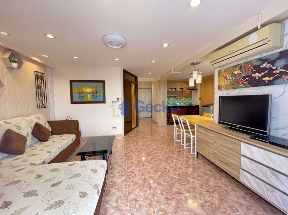 1 ห้องนอน คอนโดมิเนี่ยม in Center Condotel พัทยาใต้ C009235 (Photo 1)