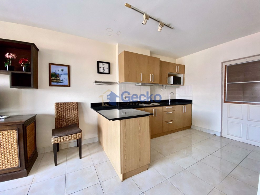 สตูดิโอ คอนโดมิเนี่ยม in View Talay 1 จอมเทียน C009240 (Photo 3)