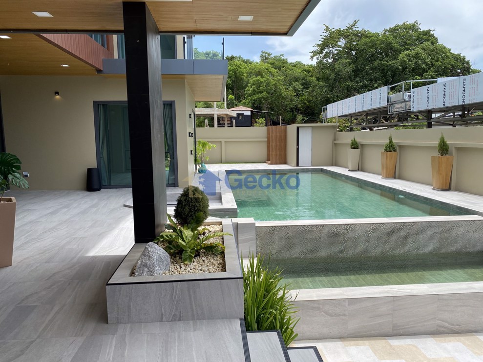 6 ห้องนอน บ้าน in M Mountain Village  พัทยาตะวันออก H009283 (Photo 1)