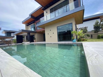 6 Bedrooms House in M Mountain Village  East Pattaya H009283