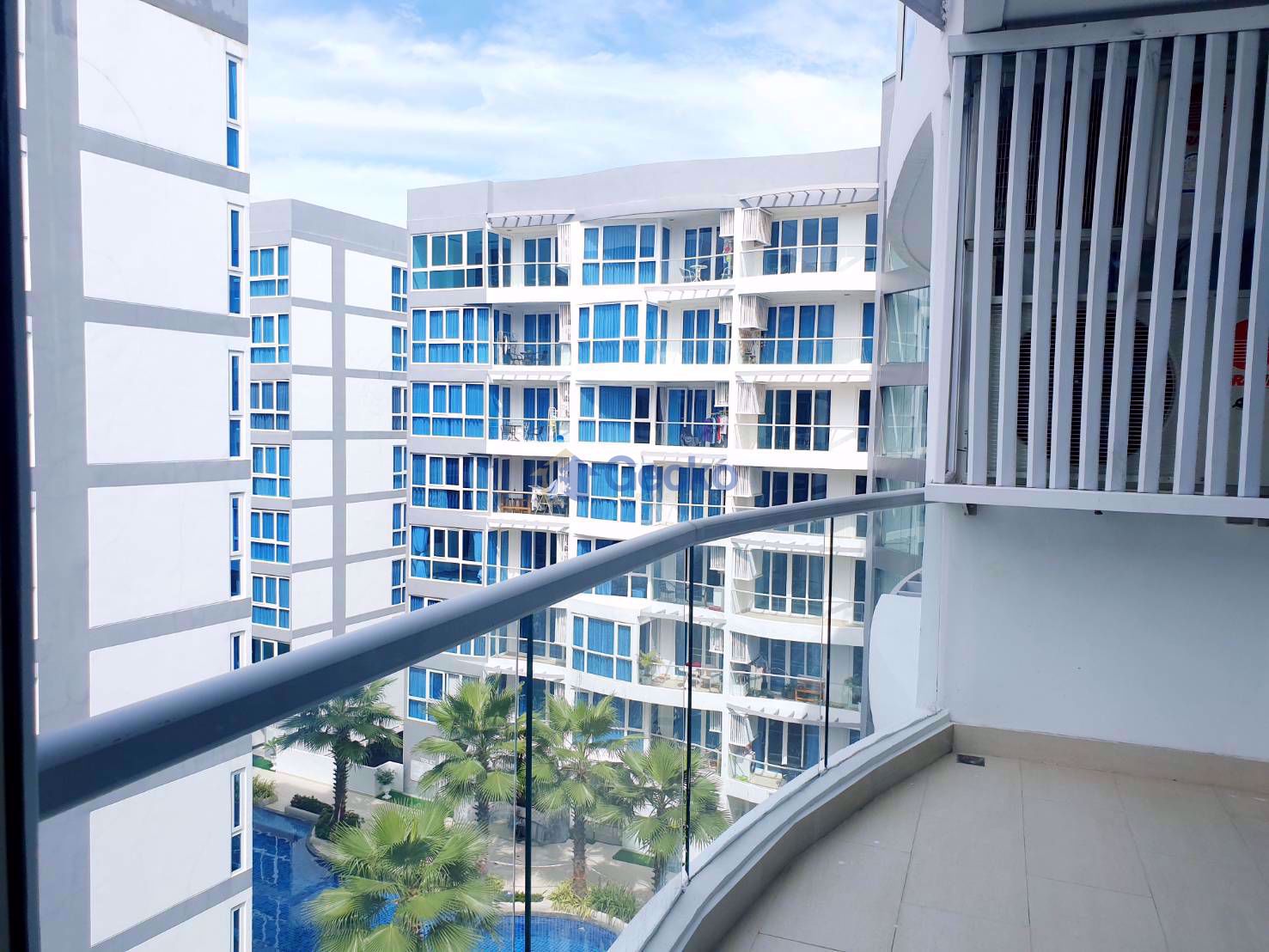 2 Bedrooms Condo in Grand Avenue Central Pattaya C009298