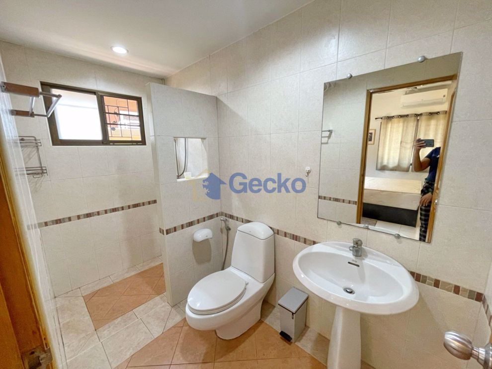 3 Bedrooms bed in House in Hill Side in East Pattaya H009318 (Photo 4)