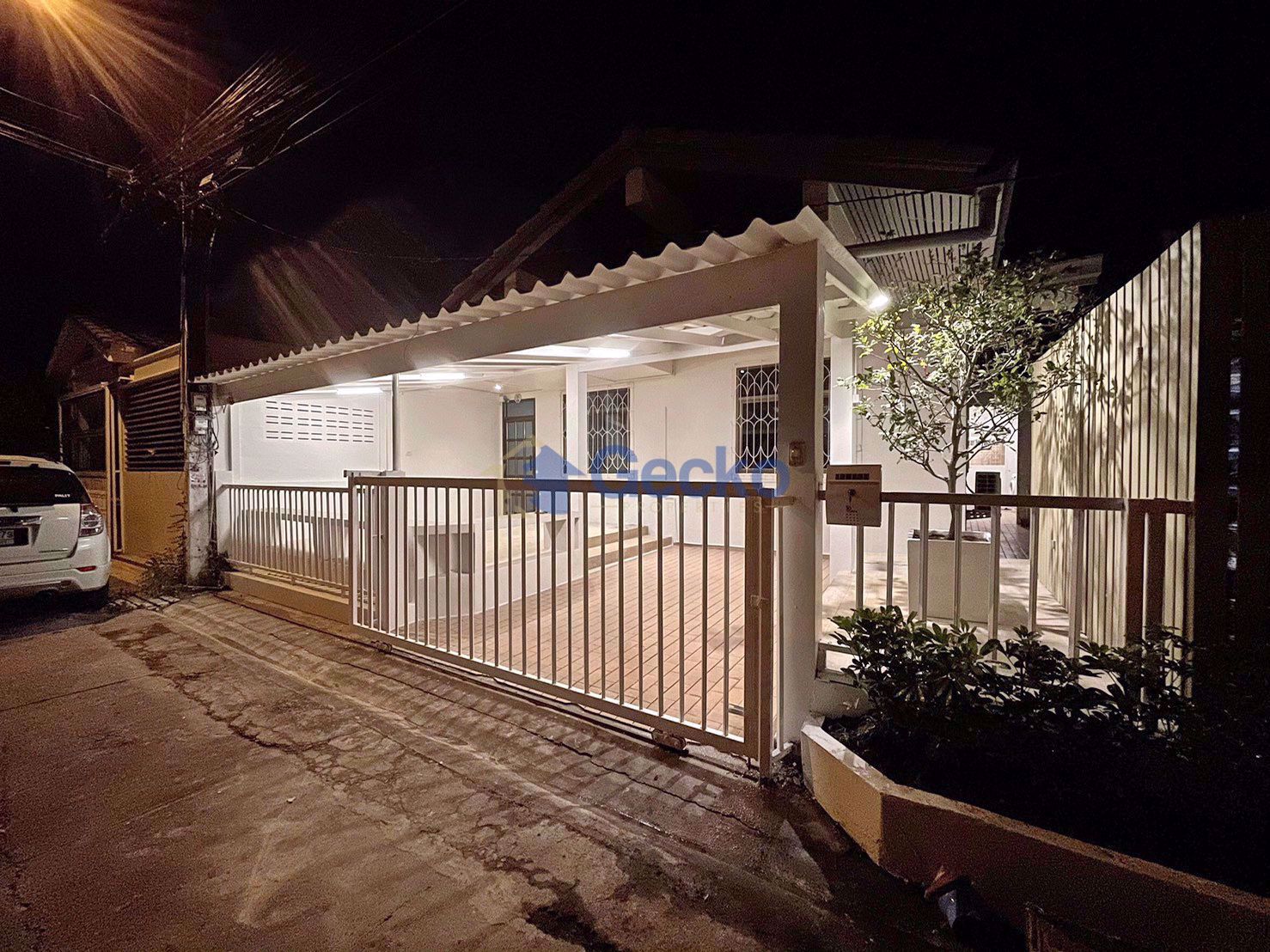 2 Bedrooms House  Central Pattaya H009331