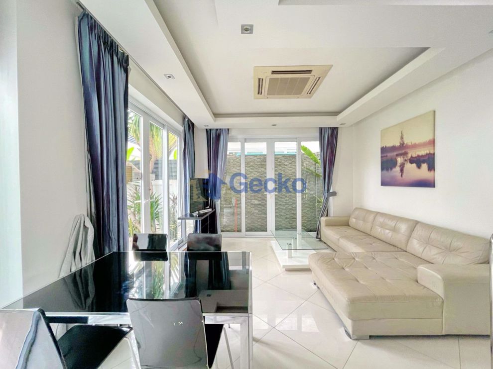 2 Bedrooms House in Palm Oasis  Jomtien H009332 (Photo 1)