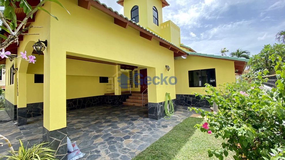 House in Paradise Villas 1  East Pattaya H009334 (Photo 1)