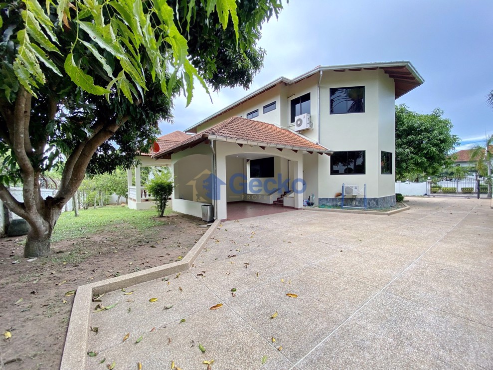 3 ห้องนอน บ้าน in Paradise Villa 1  พัทยาตะวันออก H009376 (Photo 3)