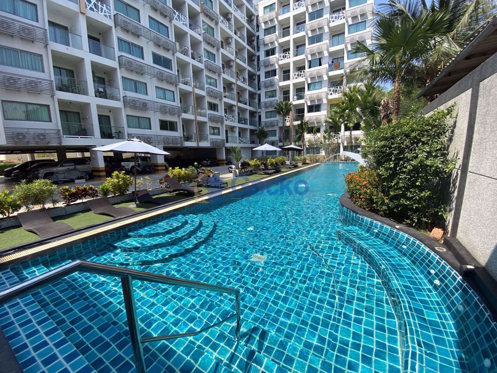 Studio Condo in Water Park Pratumnak C009378 (Cover Photo)