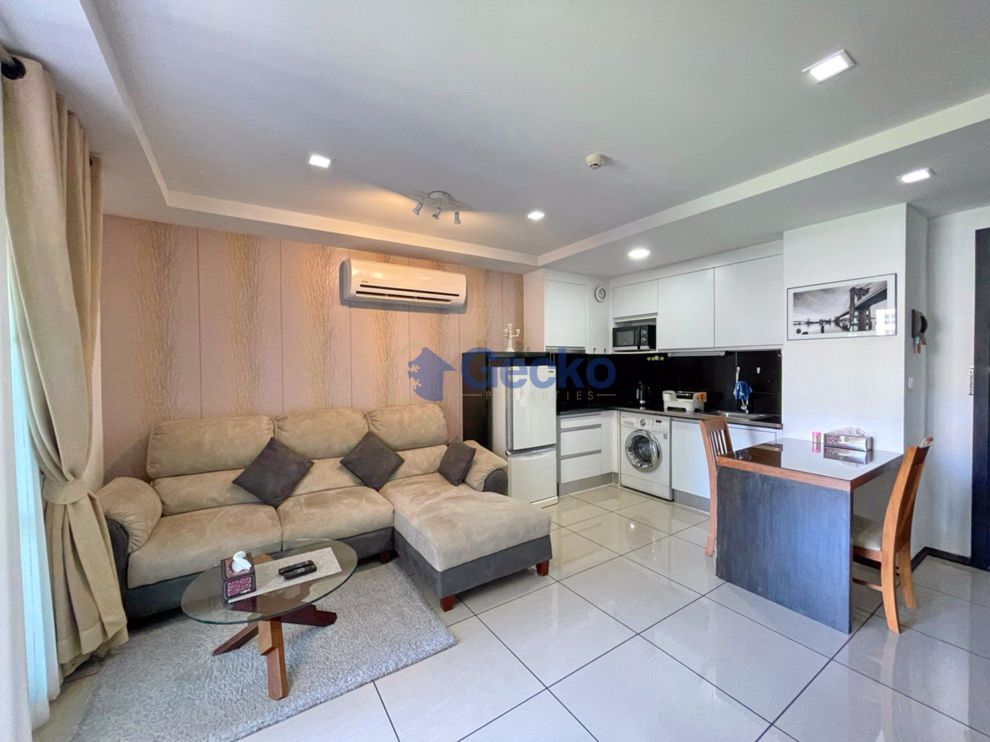 Condo in The Urban  Central Pattaya C009384 (Photo 3)