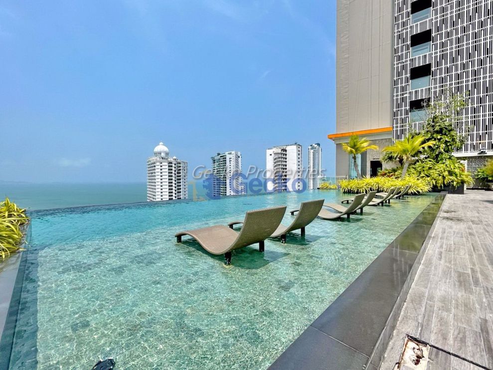 Classy condo for sale in “The Riviera Wongamat”, Wongamat C5034 (Photo 2)