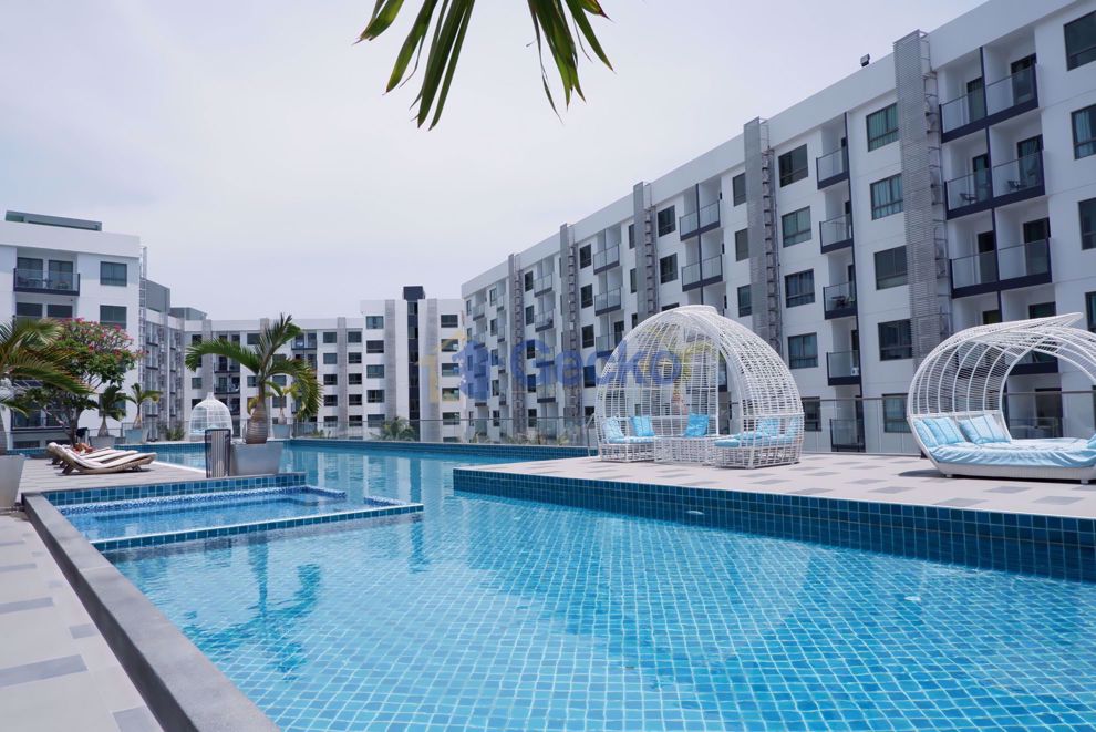 Condo in Arcadia Beach Resort  South Pattaya C009404 (Cover Photo)