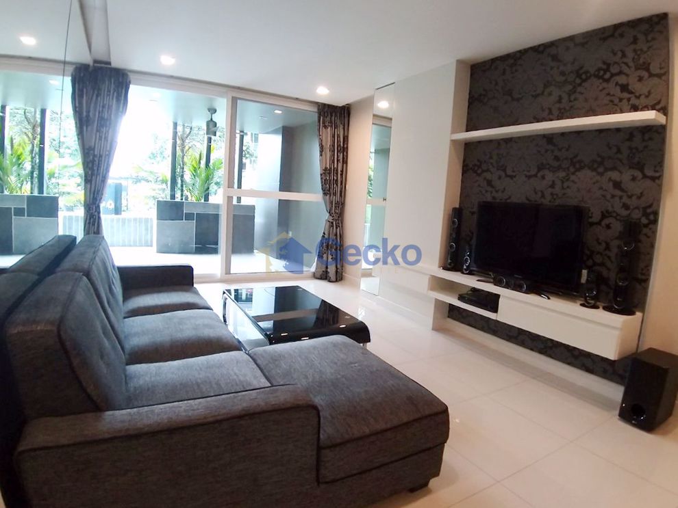 3 Bedrooms Condo in Apus Condominium Central Pattaya C009422 (Photo 2)