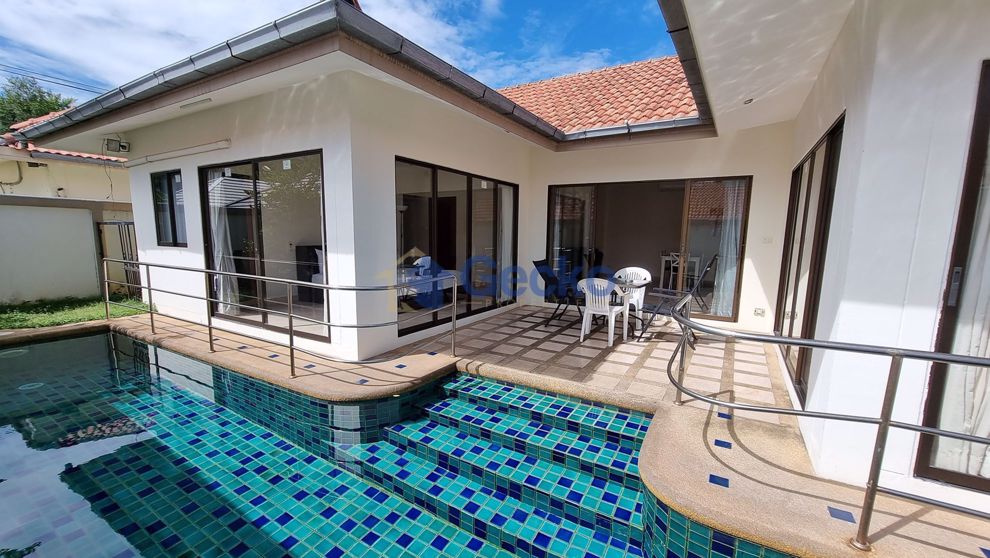 2 Bedrooms House เข้า Avoca Gardens 1  Pratumnak H009426 (Photo 2)