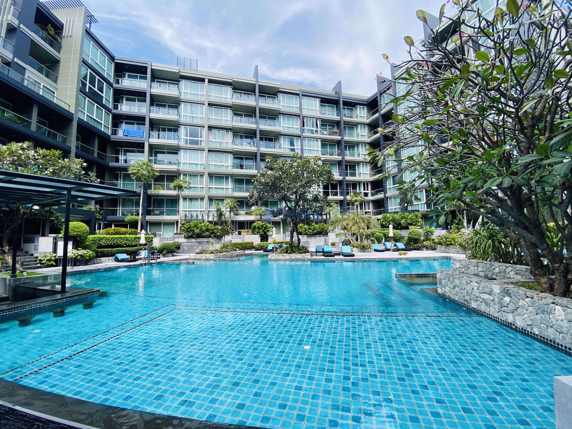 2 Bedrooms Condo in Apus Condominium Central Pattaya C006727