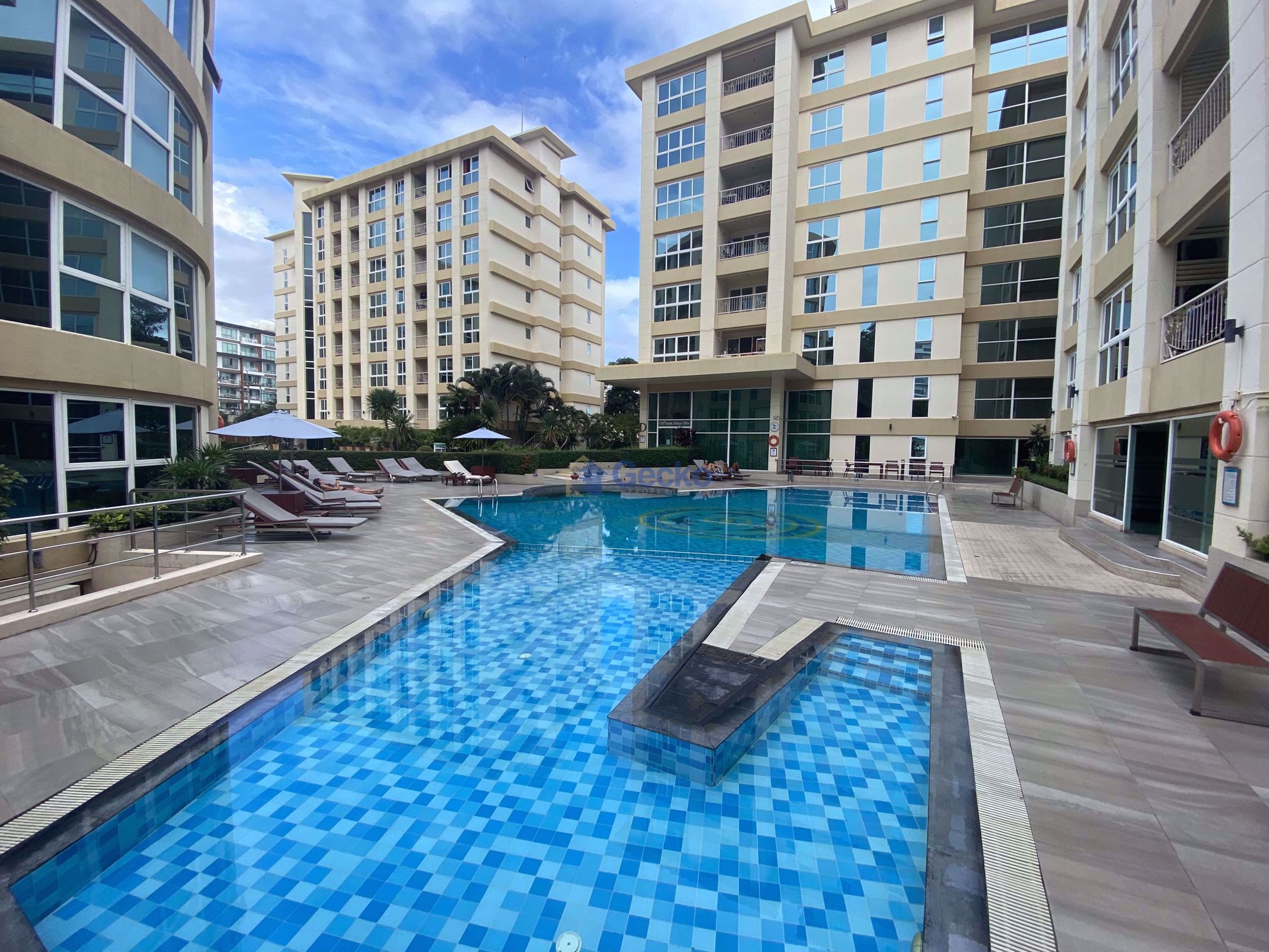 1 Bedroom Condo in City Garden Pattaya Central Pattaya C009432