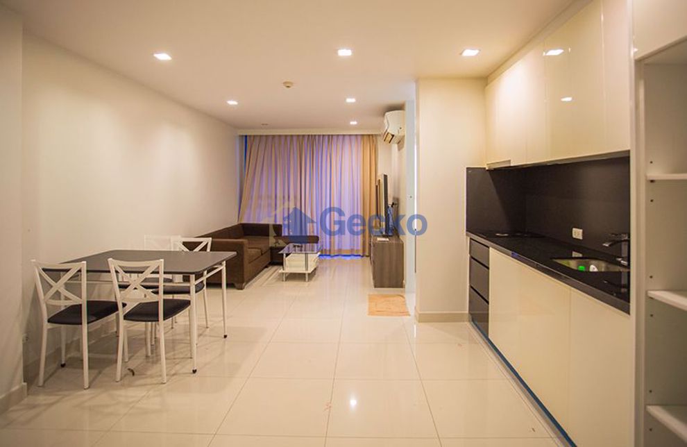Condo in Park Royal 3  Pratumnak C009441 (Photo 1)