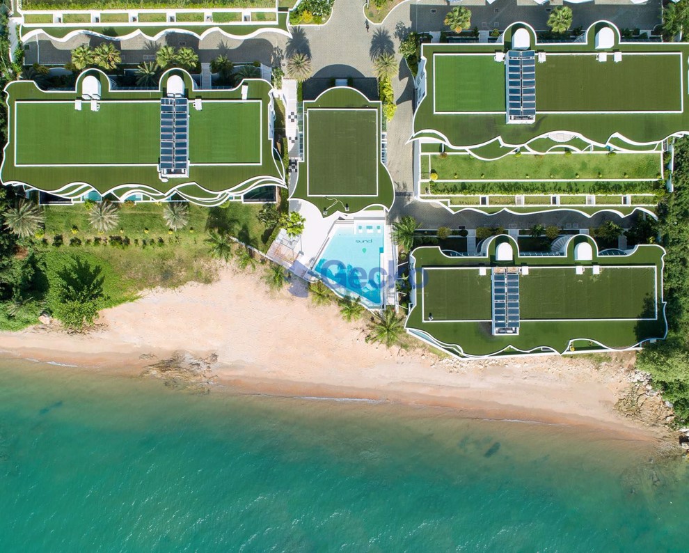 Pure Sunset Beach (Photo 3)