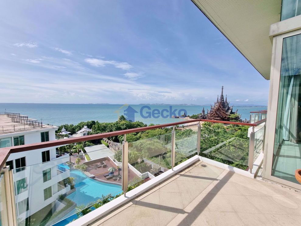 Condo in Sanctuary  Wongamat C009451 (Cover Photo)