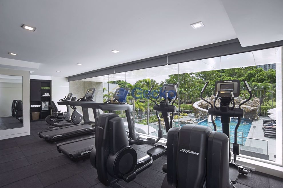 Sky Residences (Photo 3)