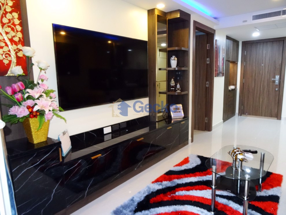 1 Bedroom Condo in Grand Avenue Residence Central Pattaya C009455 (Photo 2)
