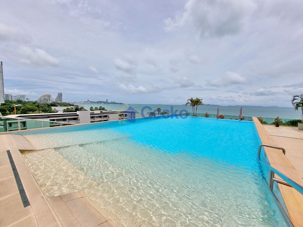 Laguna Heights (Photo 1)