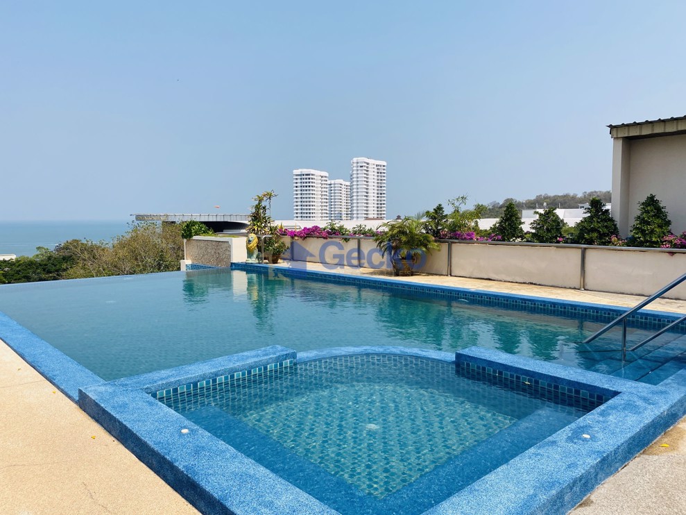 Executive Residence 1 (Photo 1)