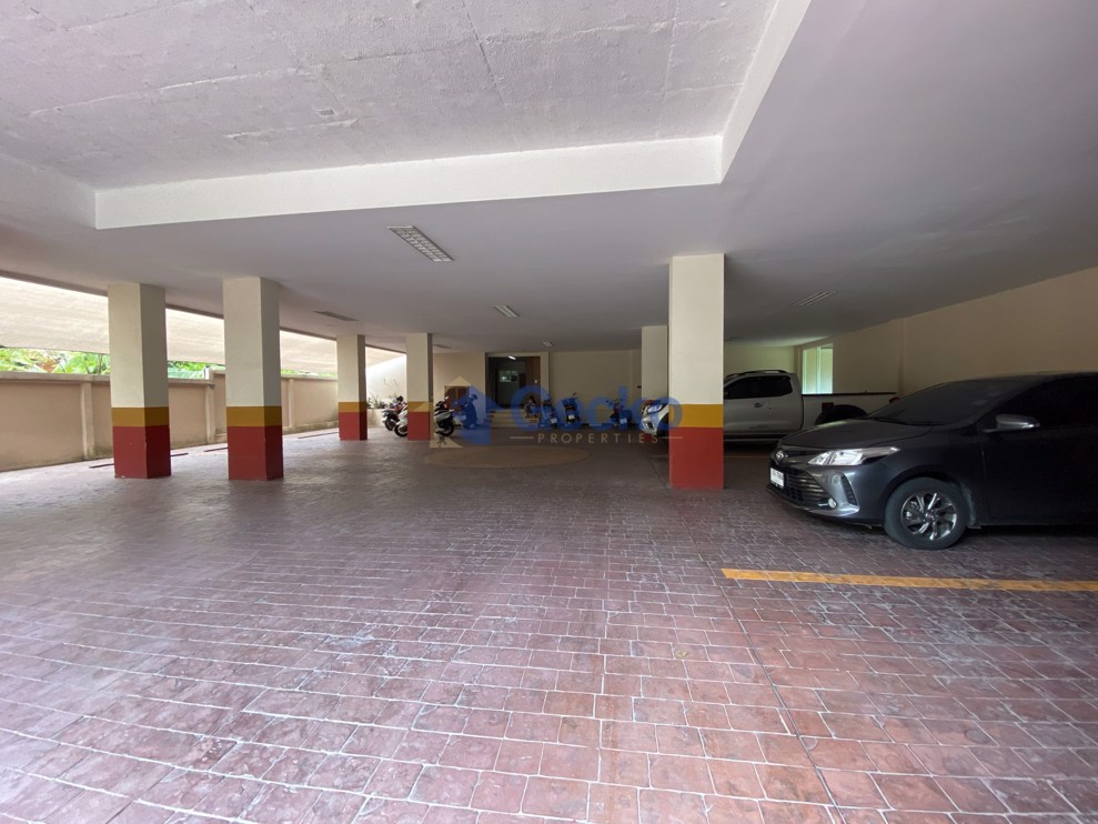 Executive Residence 1 (Photo 4)