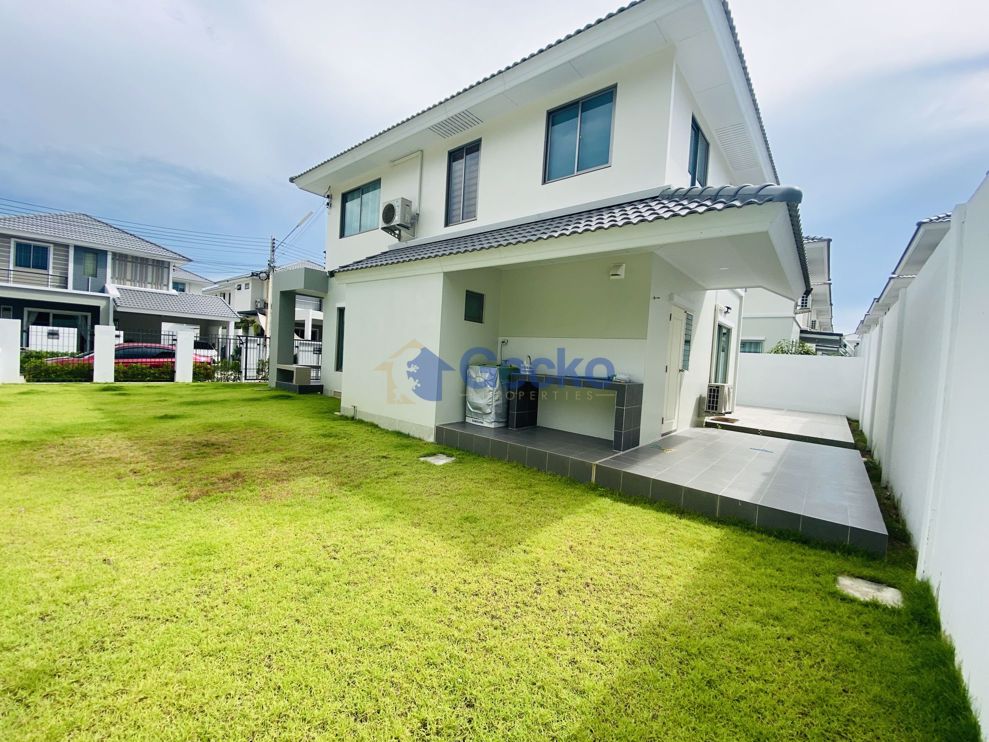 3 Bedrooms House in Life In the Garden  Bang Lamung H009480 (Photo 3)