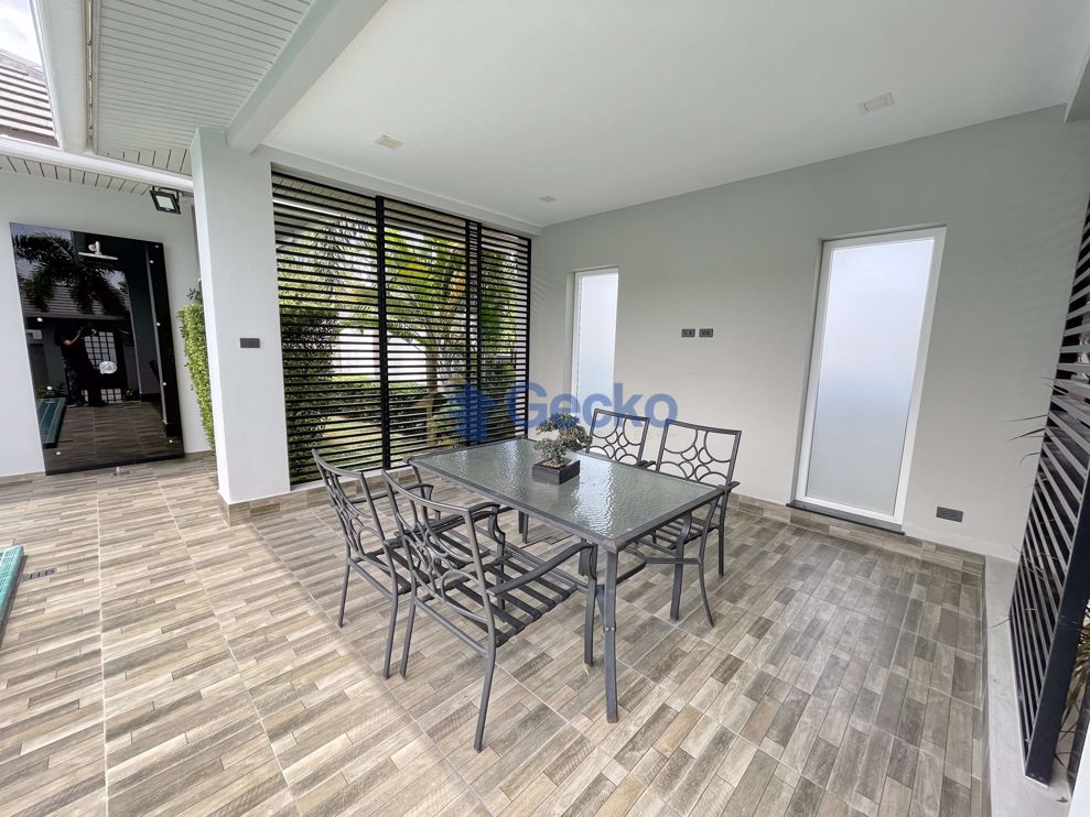 3 Bedrooms House in Green Field Executive Homes  East Pattaya H009481 (Photo 3)