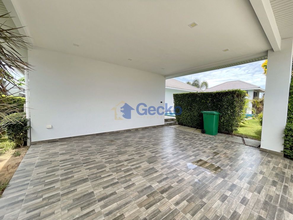 3 Bedrooms House in Green Field Executive Homes  East Pattaya H009481 (Photo 4)