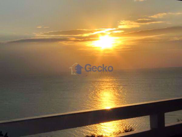1 ห้องนอน คอนโดมิเนี่ยม in Grand Condotel จอมเทียน C009495