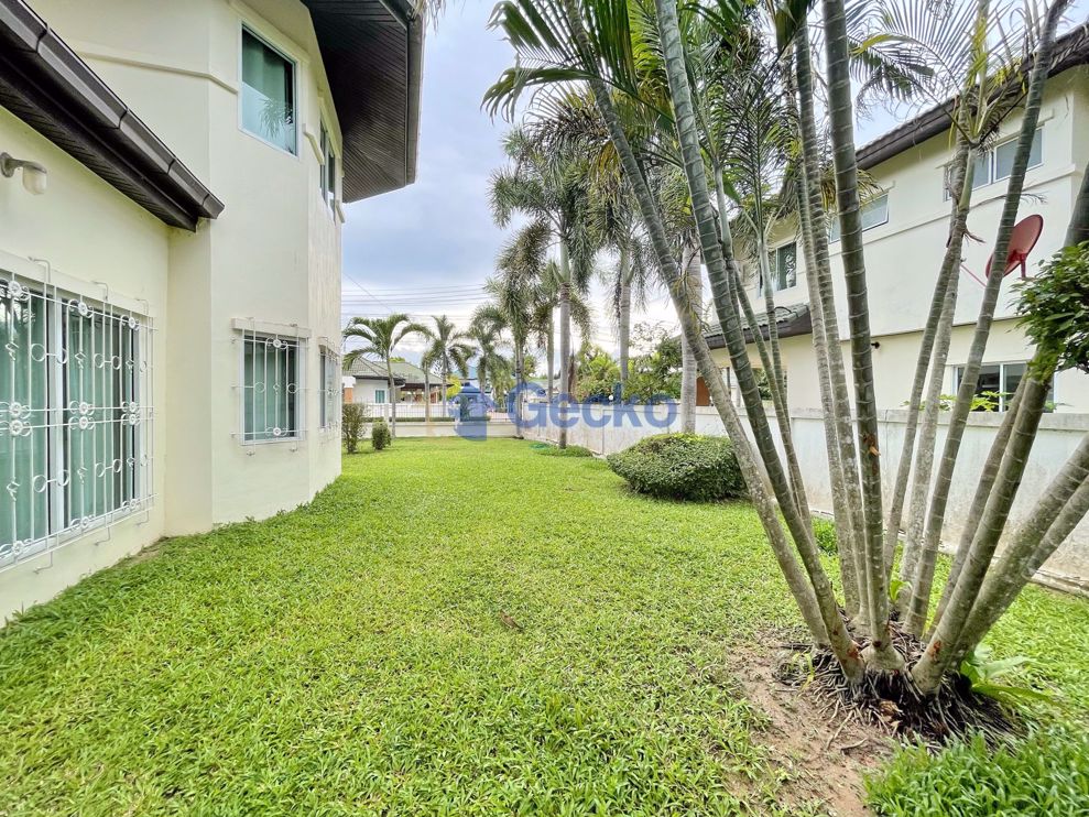 3 ห้องนอน บ้าน in Green Field Villa 1  พัทยาตะวันออก H009547 (Photo 2)