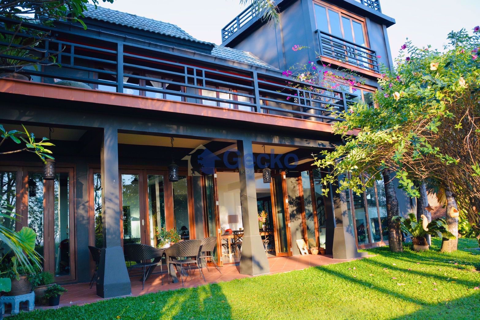 5 Bedrooms House in Phoenix Golf Course  Huay Yai H009553