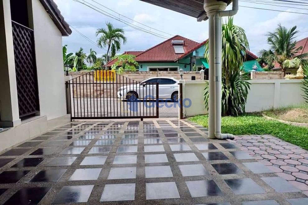 3 ห้องนอน บ้าน in Pattaya Land & House  พัทยาตะวันออก H009579 (Photo 3)