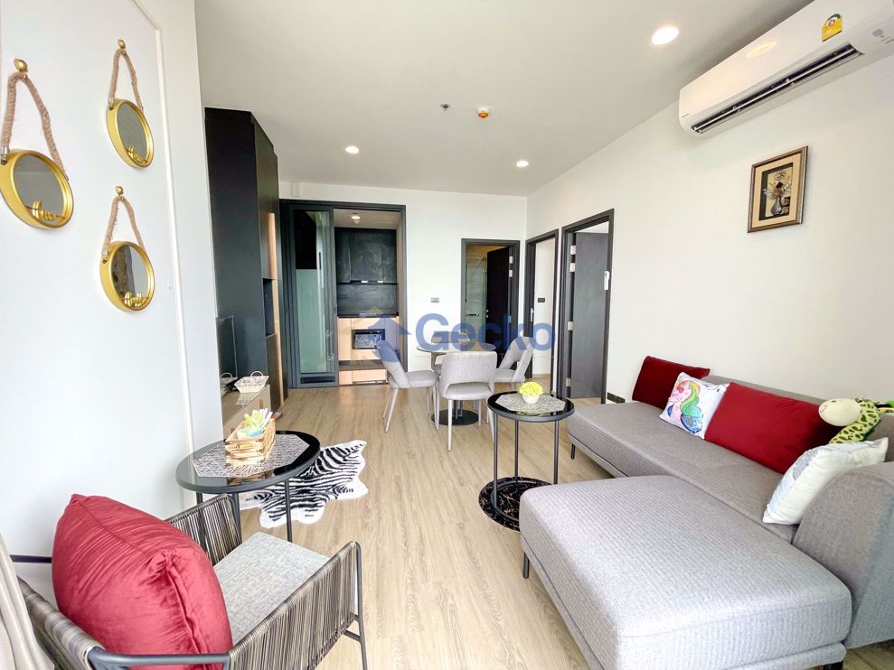 2 Bedrooms Condo in EDGE Central Pattaya Central Pattaya C009583 (Photo 3)