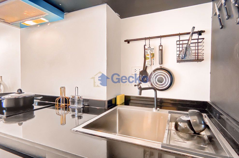 สตูดิโอ คอนโดมิเนี่ยม in View Talay 1 จอมเทียน C009591 (Photo 3)