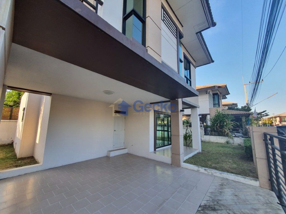 3 ห้องนอน บ้าน in Far Greenery Village  นาเกลือ H009592 (Photo 1)