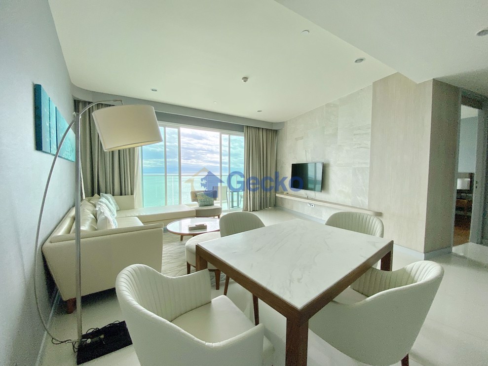 2 ห้องนอน คอนโดมิเนี่ยม in Movenpick White Sand Beach Pattaya นาจอมเทียน C009598 (Photo 2)