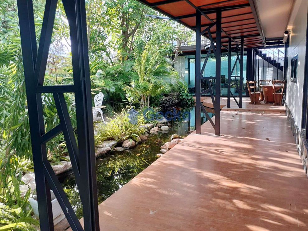 3 Bedrooms House in Panalee  Huay Yai H009608 (Photo 3)