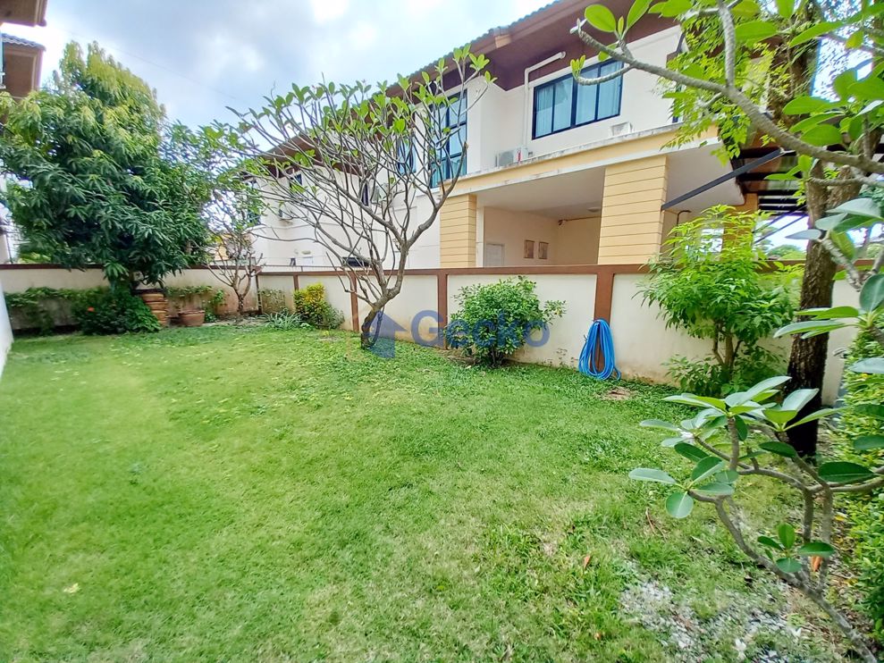 3 Bedrooms House in Baan Sirin  East Pattaya H009612 (Photo 1)