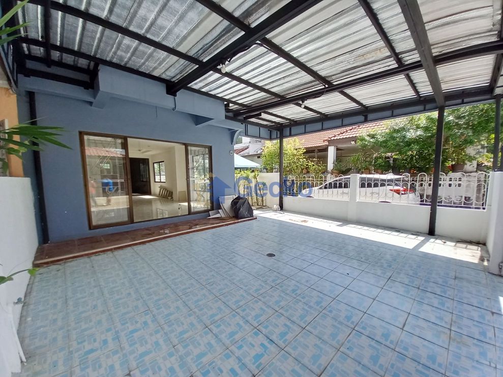 2 Bedrooms House in Baan Ngamcharoen 10 Pattaya  East Pattaya H009619 (Photo 3)