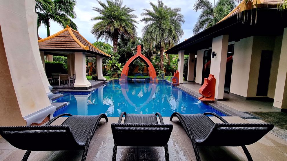 5 Bedrooms House in Phutara  East Pattaya H009623 (Photo 2)