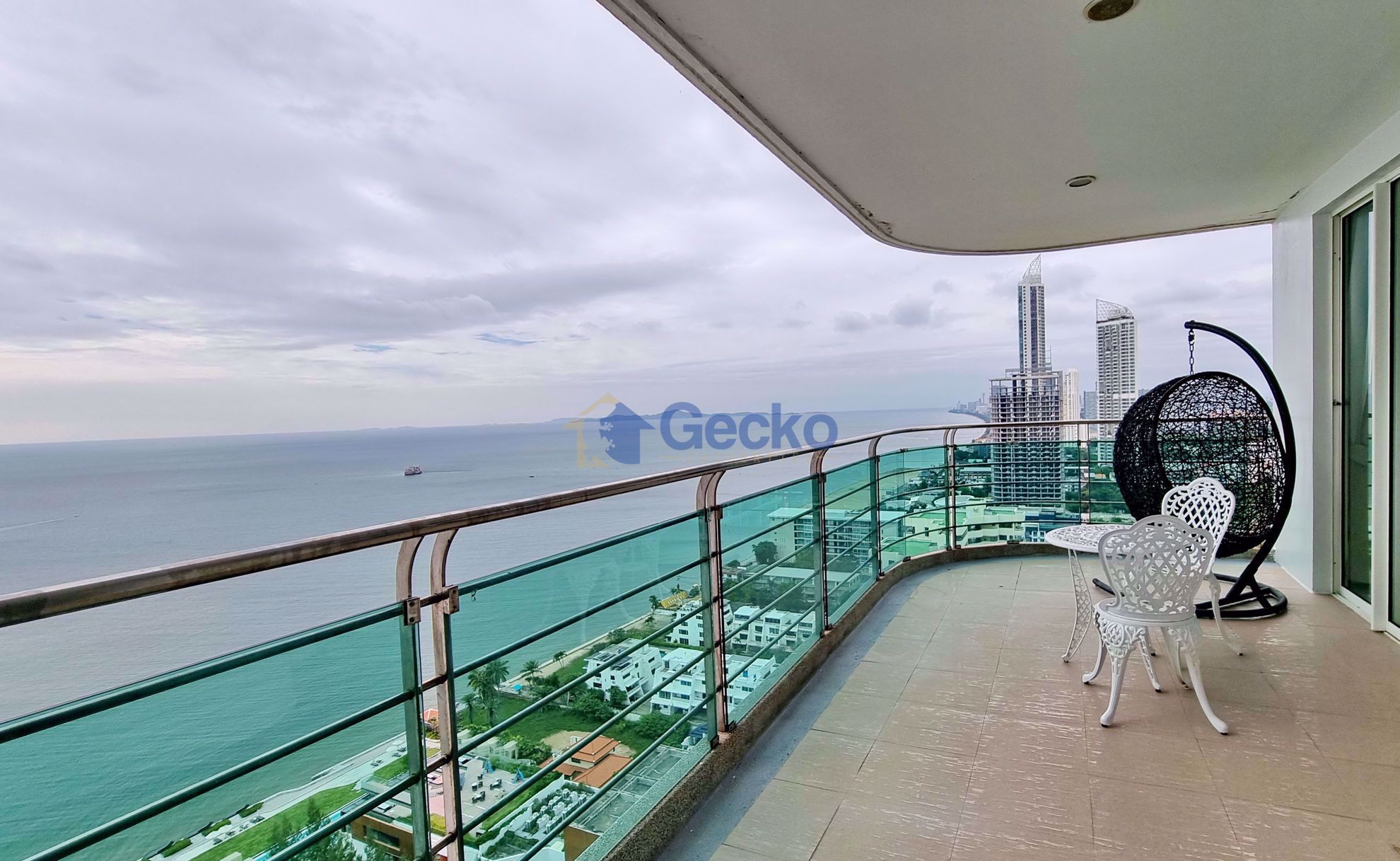 2 ห้องนอน คอนโดมิเนี่ยม in The Residences at Dream Pattaya นาจอมเทียน C002492