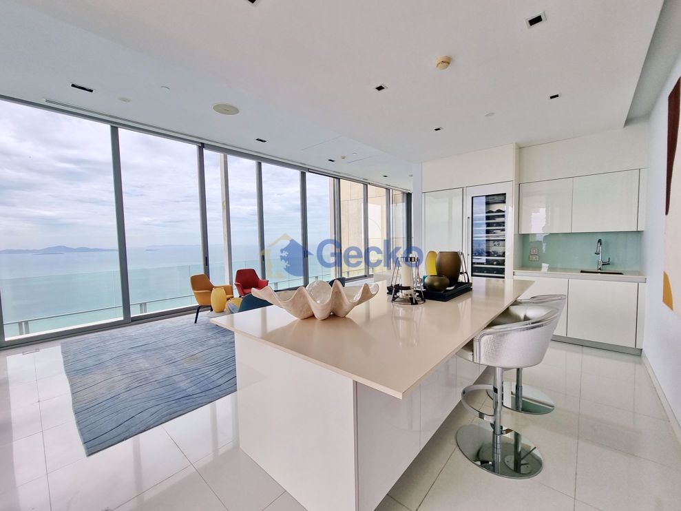 2 Bedrooms Condo in Northpoint Wongamat C009645 (Photo 3)
