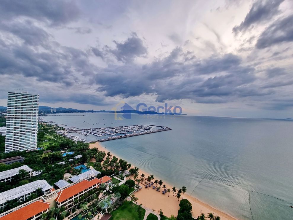 2 ห้องนอน คอนโดมิเนี่ยม in Movenpick White Sand Beach Pattaya นาจอมเทียน C009652 (Photo 2)