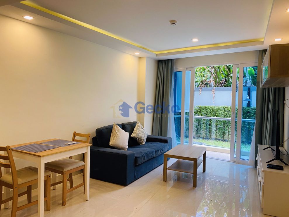 1 Bedroom Condo in Grand Avenue Central Pattaya C009657 (Photo 3)