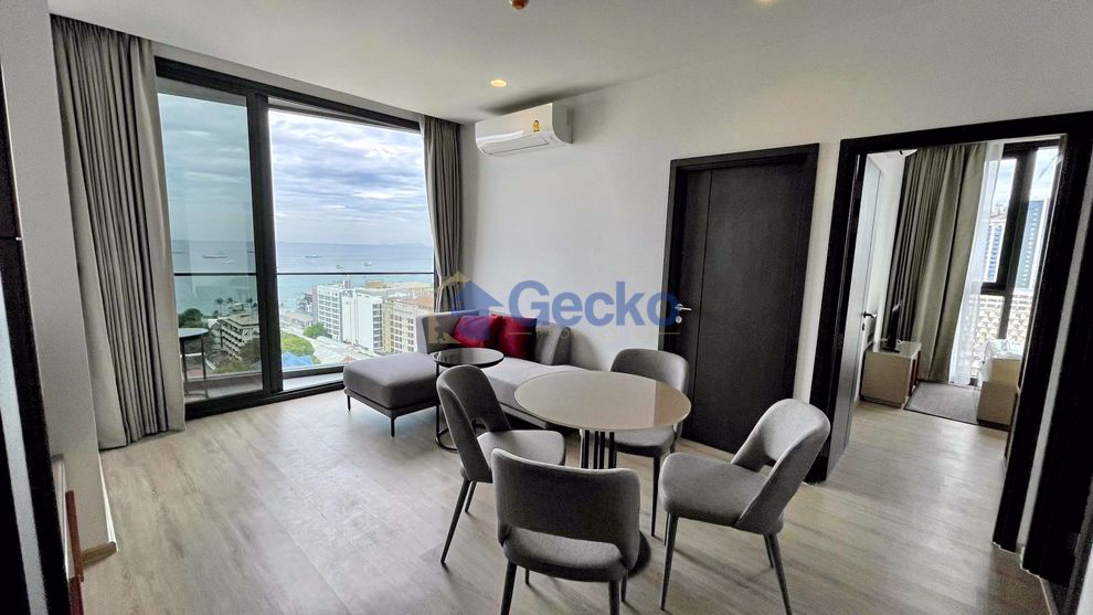 2 Bedrooms Condo in EDGE Central Pattaya Central Pattaya C009682 (Photo 2)
