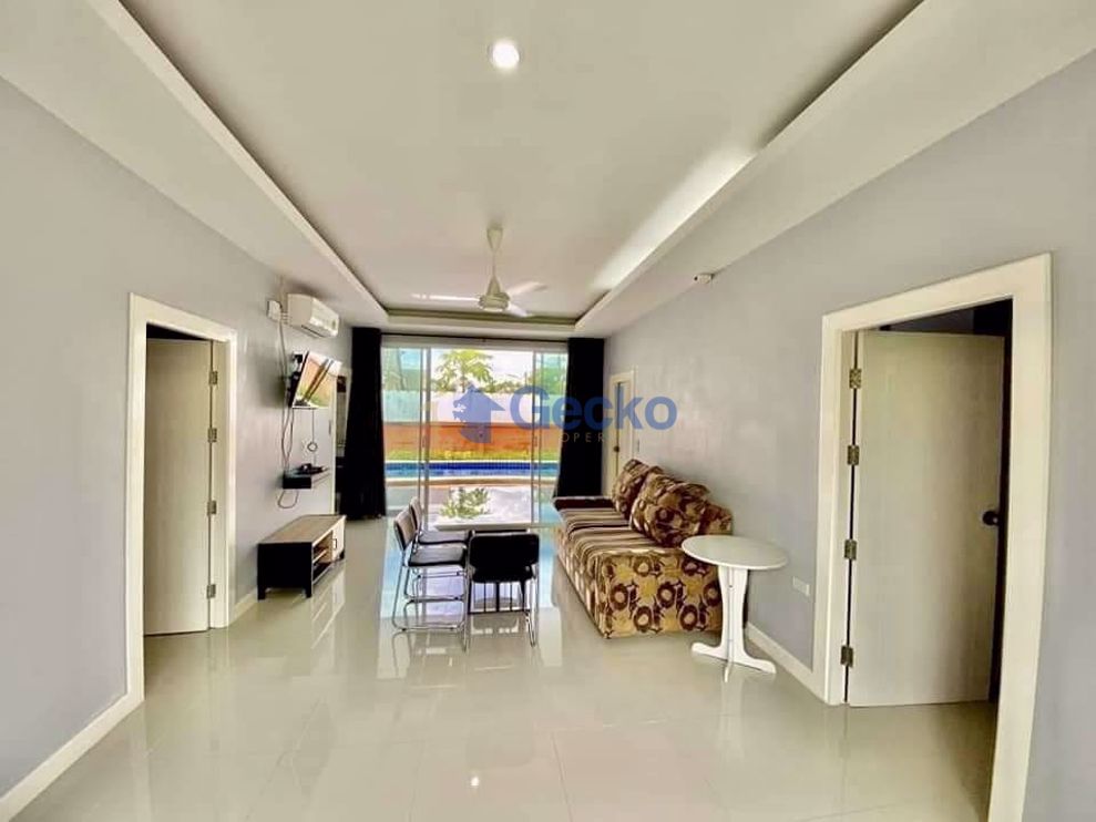 3 Bedrooms House in Natheekarn Park View  East Pattaya H009684 (Photo 3)