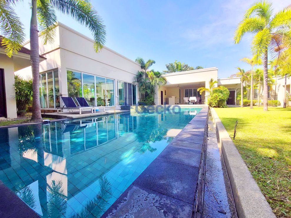 3 Bedrooms House in The Vineyard Phase II  East Pattaya H005254 (Cover Photo)
