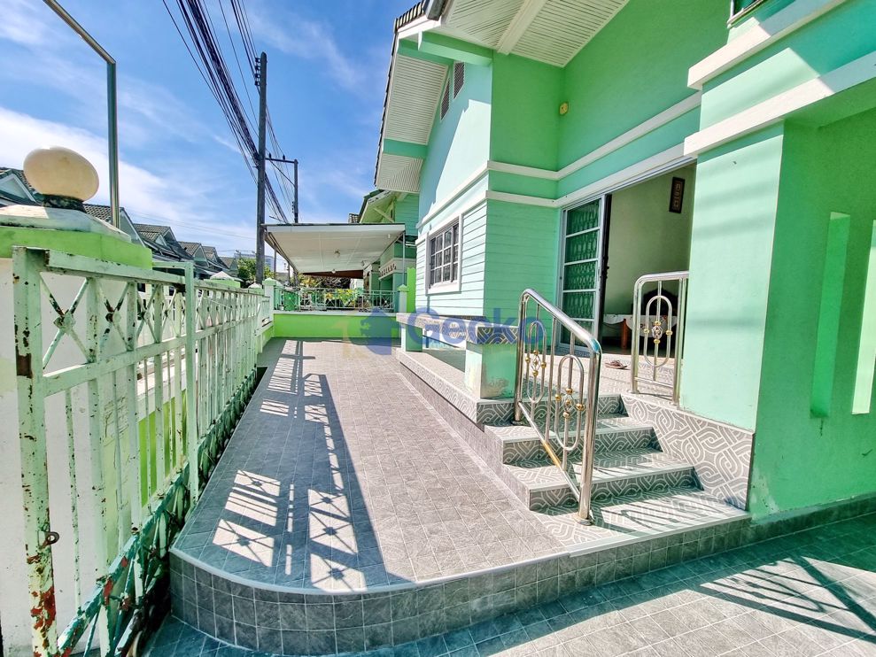 4 Bedrooms House in Baan Chalita  Na Kluea H009689 (Photo 3)